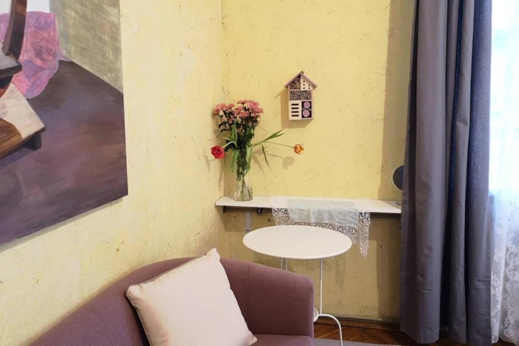 Апартаменти Krowoderska 28 Romantic Studio Краків Екстер'єр фото